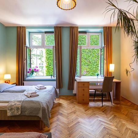 Spacious, Central & Artistic W/Brand New Bathroom! Cracovia Exterior foto