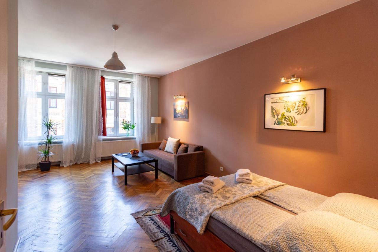Spacious, Central & Artistic W/Brand New Bathroom! Cracovia Exterior foto