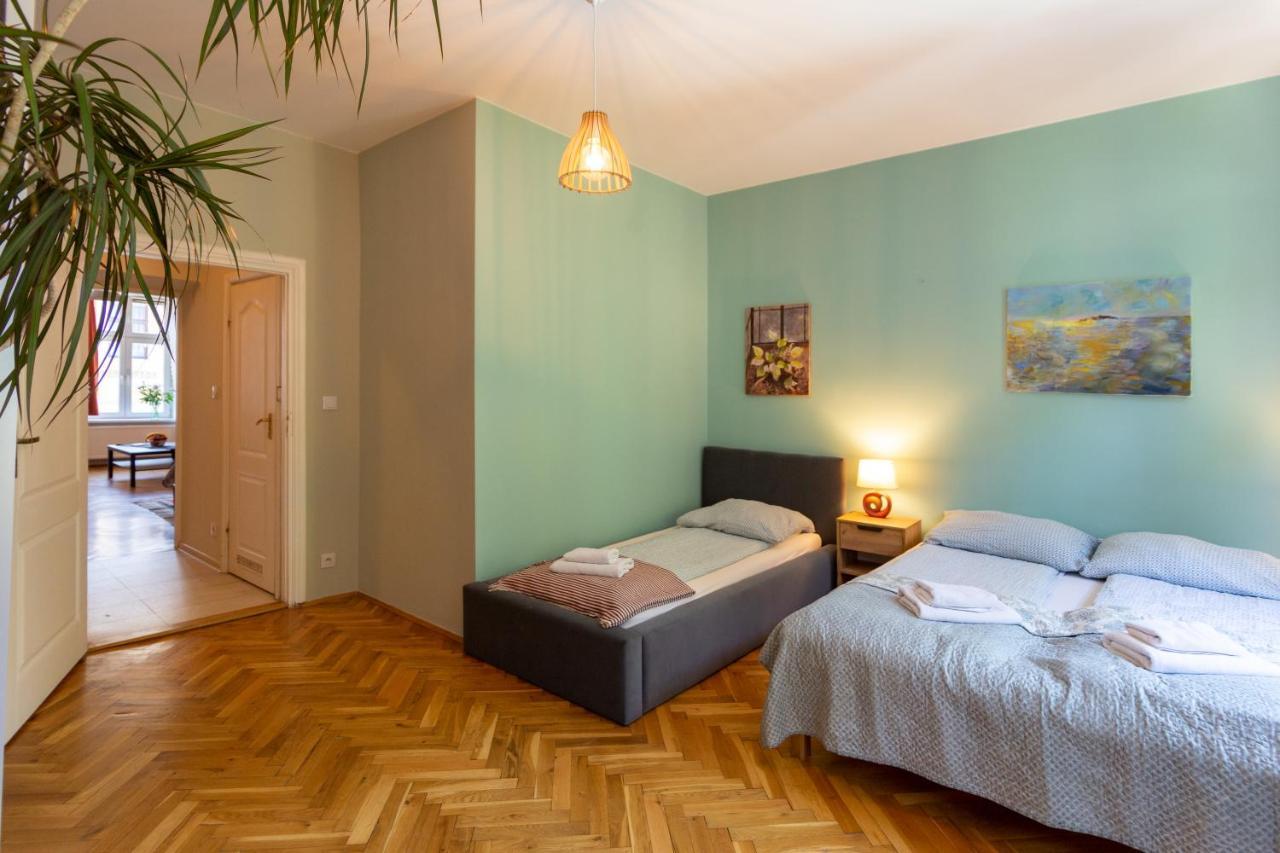 Spacious, Central & Artistic W/Brand New Bathroom! Cracovia Exterior foto