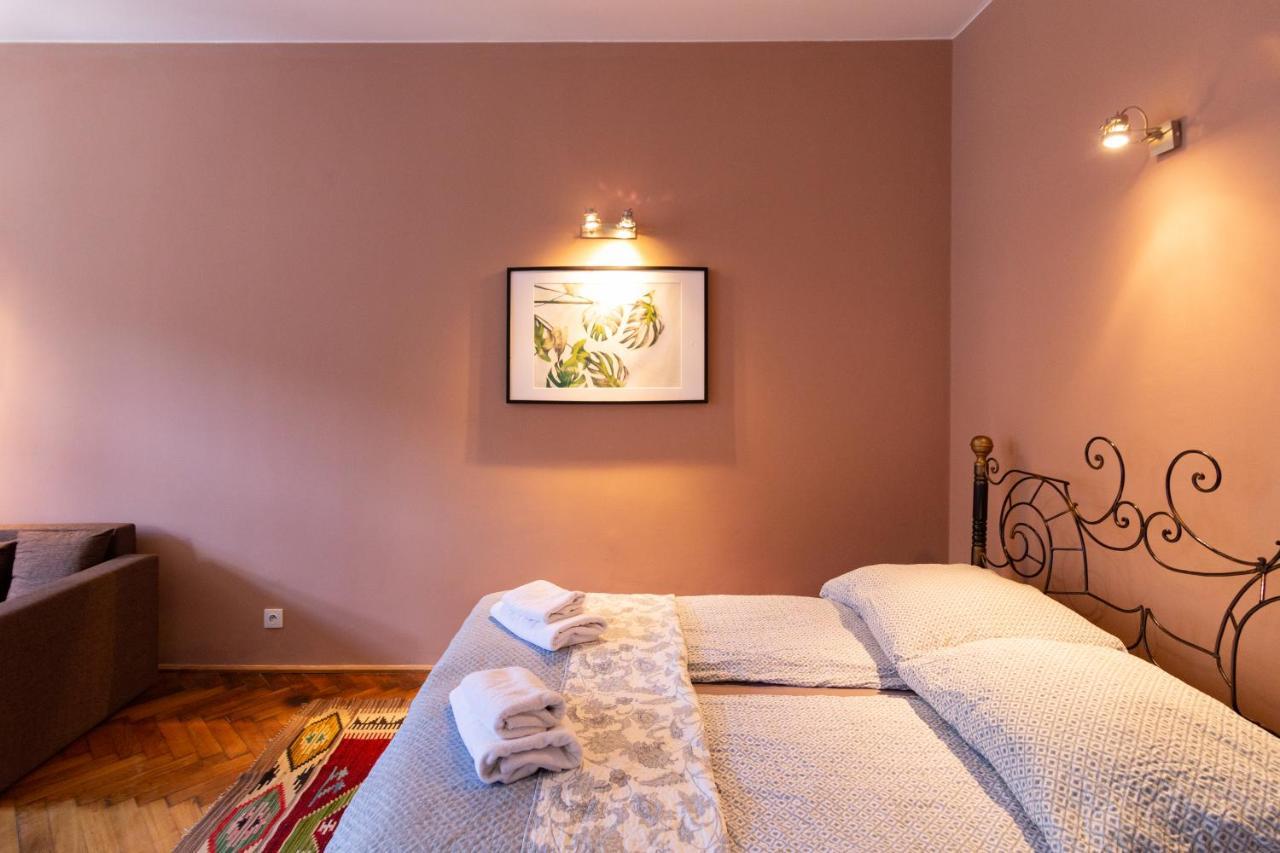 Spacious, Central & Artistic W/Brand New Bathroom! Cracovia Exterior foto