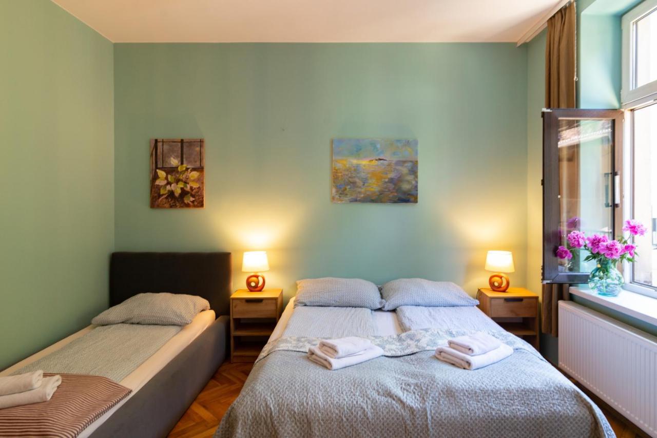Spacious, Central & Artistic W/Brand New Bathroom! Cracovia Exterior foto